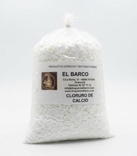 Bolsa transparente de 5 kg con gránulos blancos de Cloruro de Calcio Técnico al 77%.