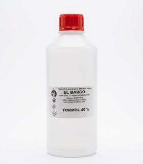 Botella plástica blanca de un litro con tapa roja, conteniendo solución de Formol al 40% con etiqueta informativa.