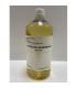 Botella plástica transparente de 1 litro con aceite de almendras dulces de color amarillo pálido y etiqueta blanca.